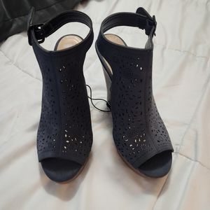 Jasmin Cut Out Wedges